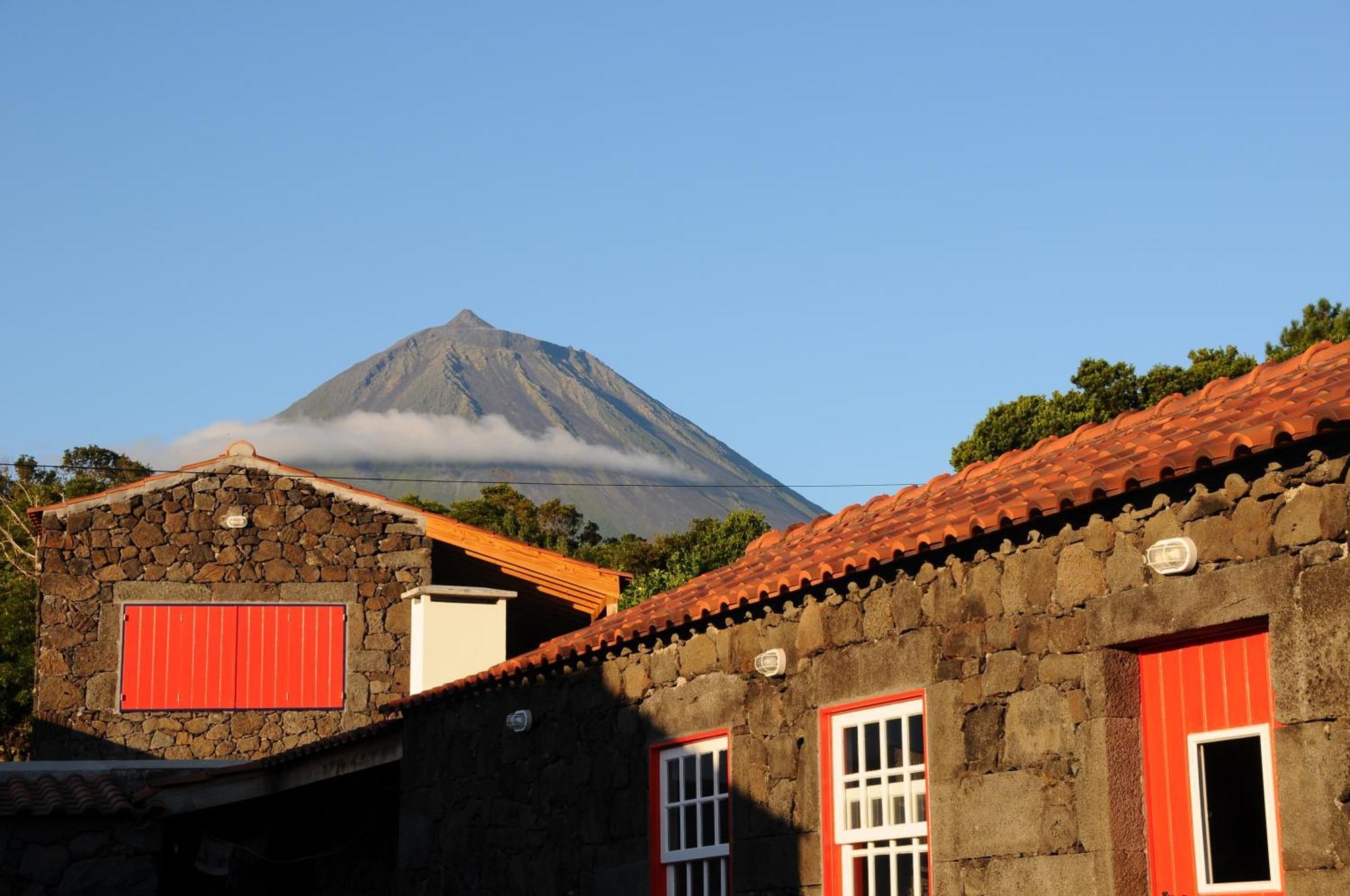 Casas Das Portas Do Mar E Das Portas Do Sol Sao Roque do Pico Luaran gambar