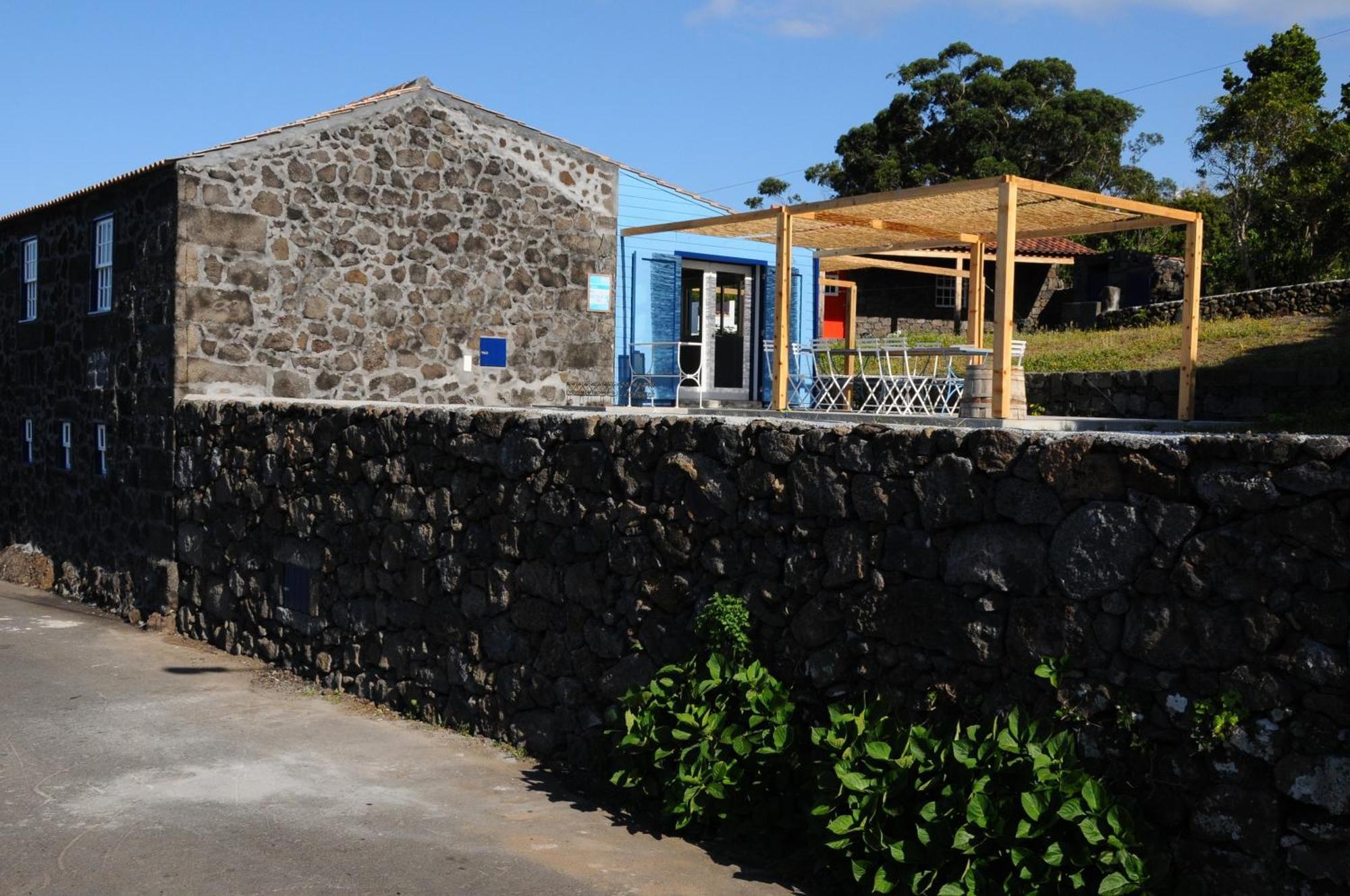 Casas Das Portas Do Mar E Das Portas Do Sol Sao Roque do Pico Luaran gambar